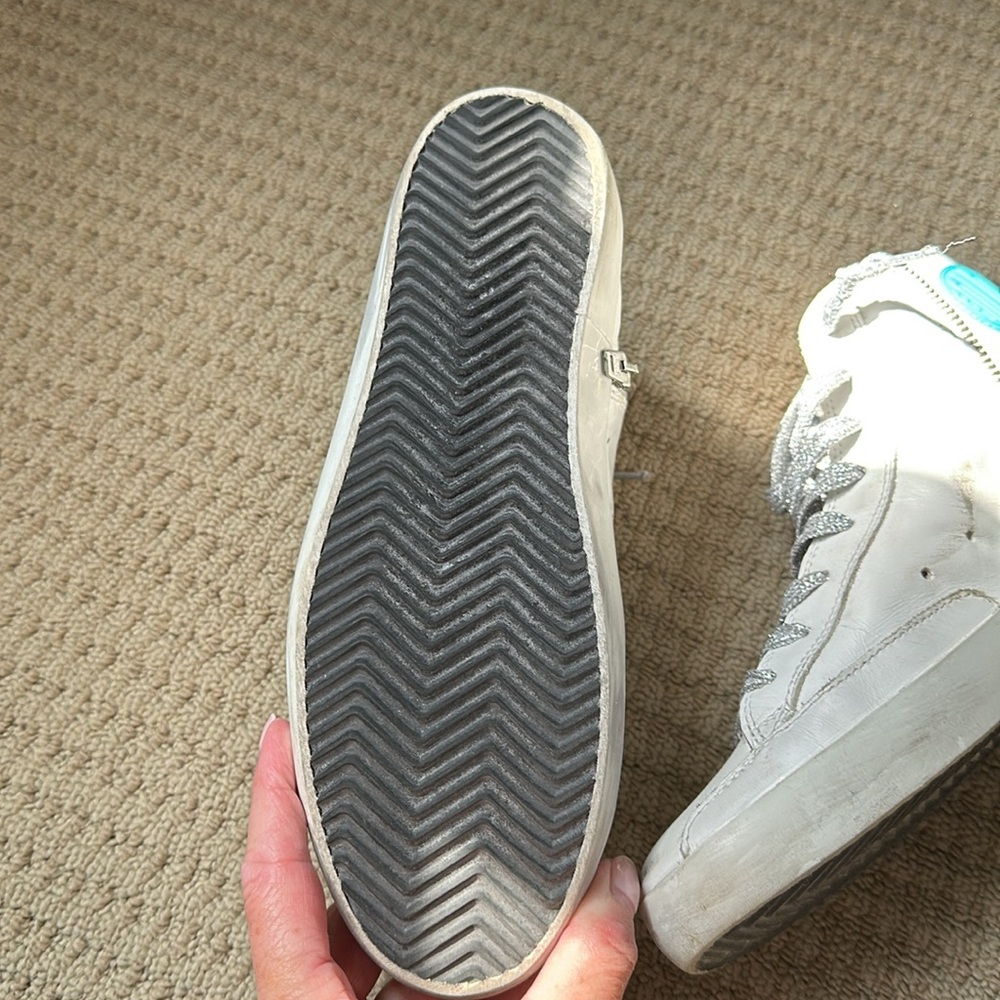 Golden Goose - Picture 3 of 7